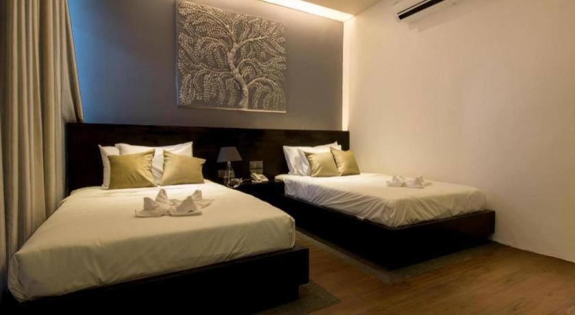 De Art Hotel Phnom Penh Exterior photo